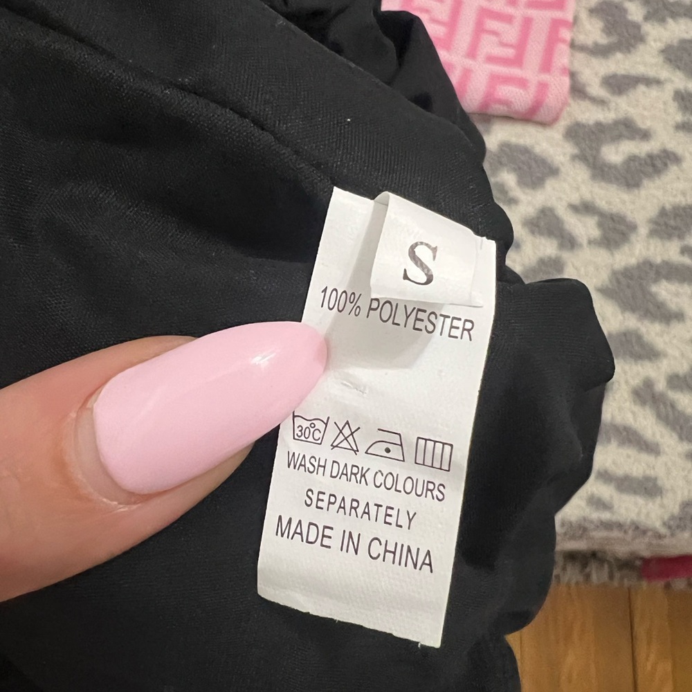 NWOT Black bubble top/skirt small medium - Picture 3 of 6